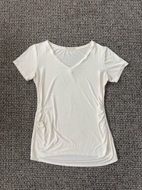 Hello MIZ Maternity White V-Neck Short Sleeve Top